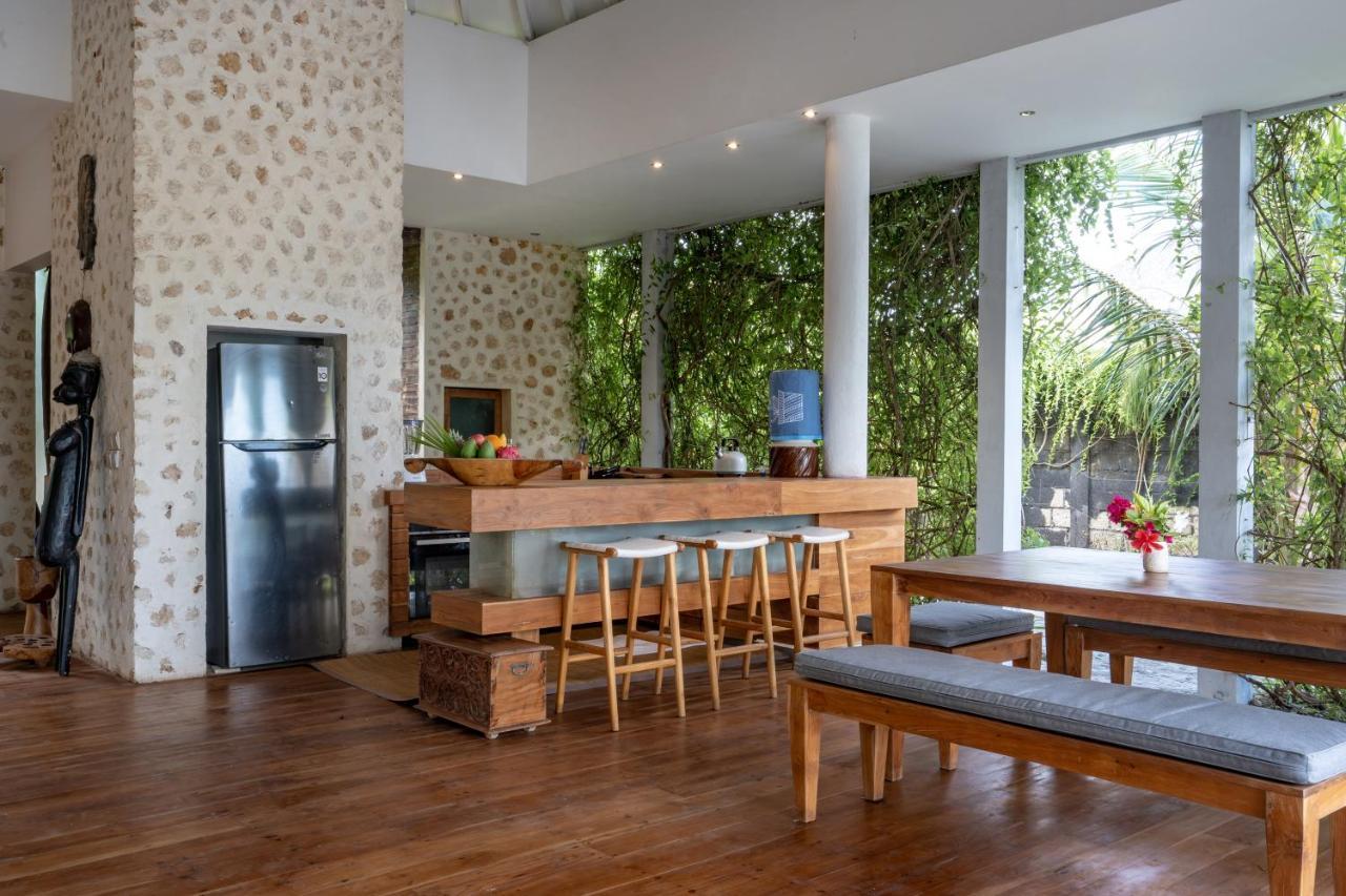 Villa Kingfisher Nusa Lembongan  Exterior photo