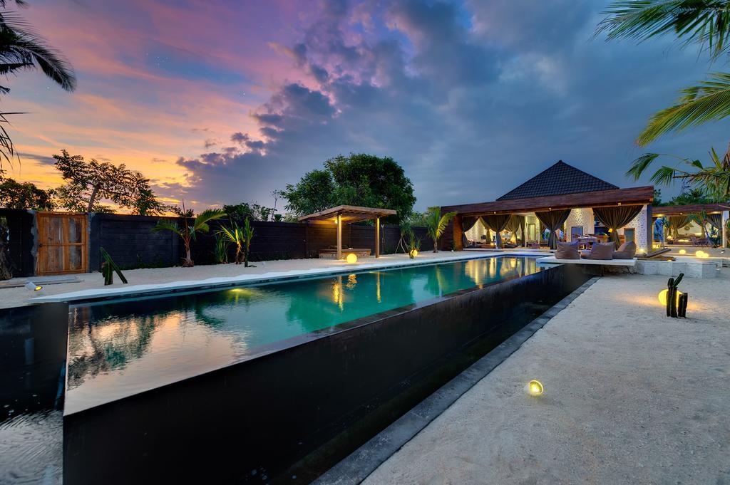 Villa Kingfisher Nusa Lembongan  Exterior photo